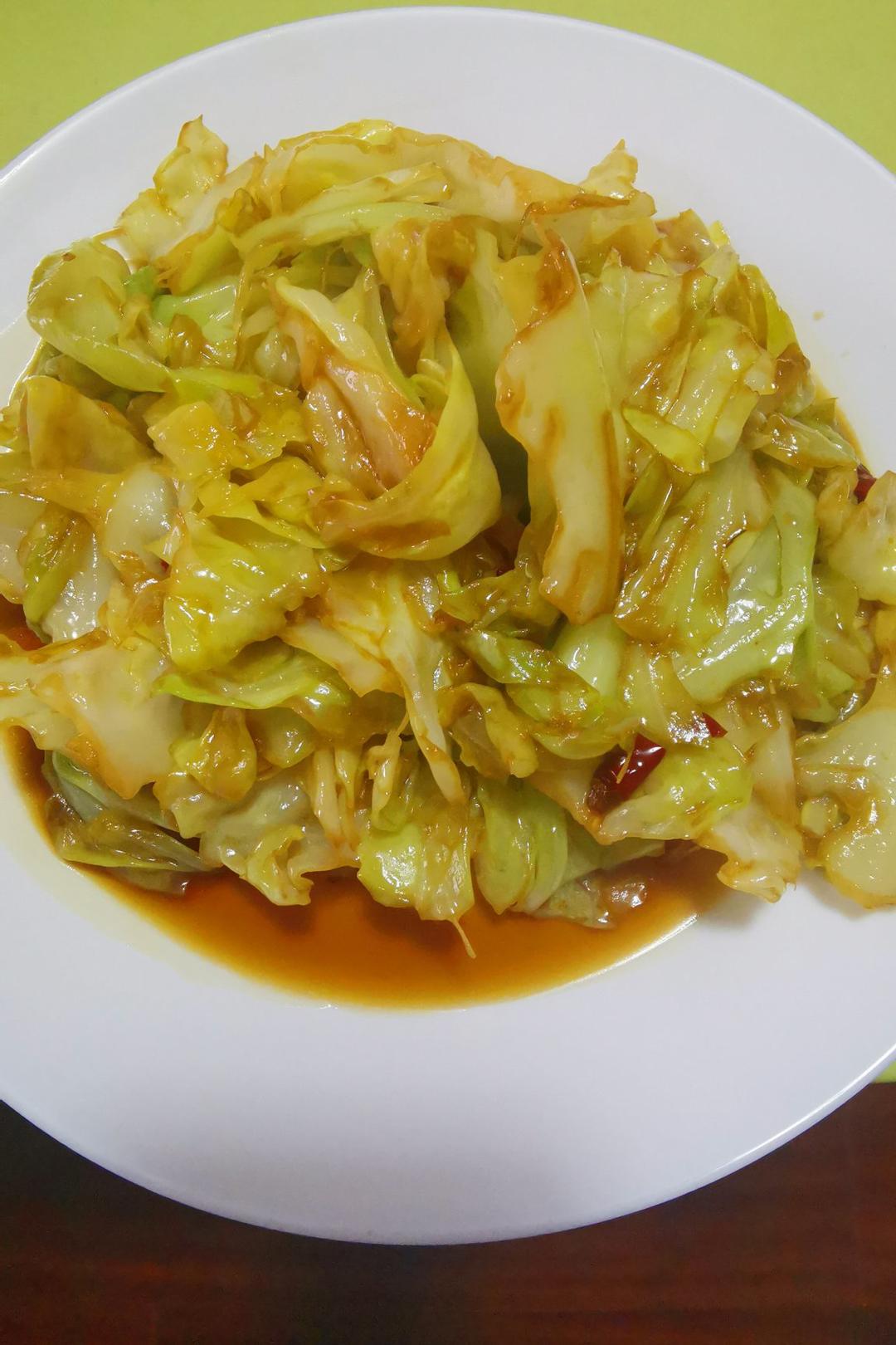 早早爱乔治做的干煸包菜干煸大头菜手撕包菜