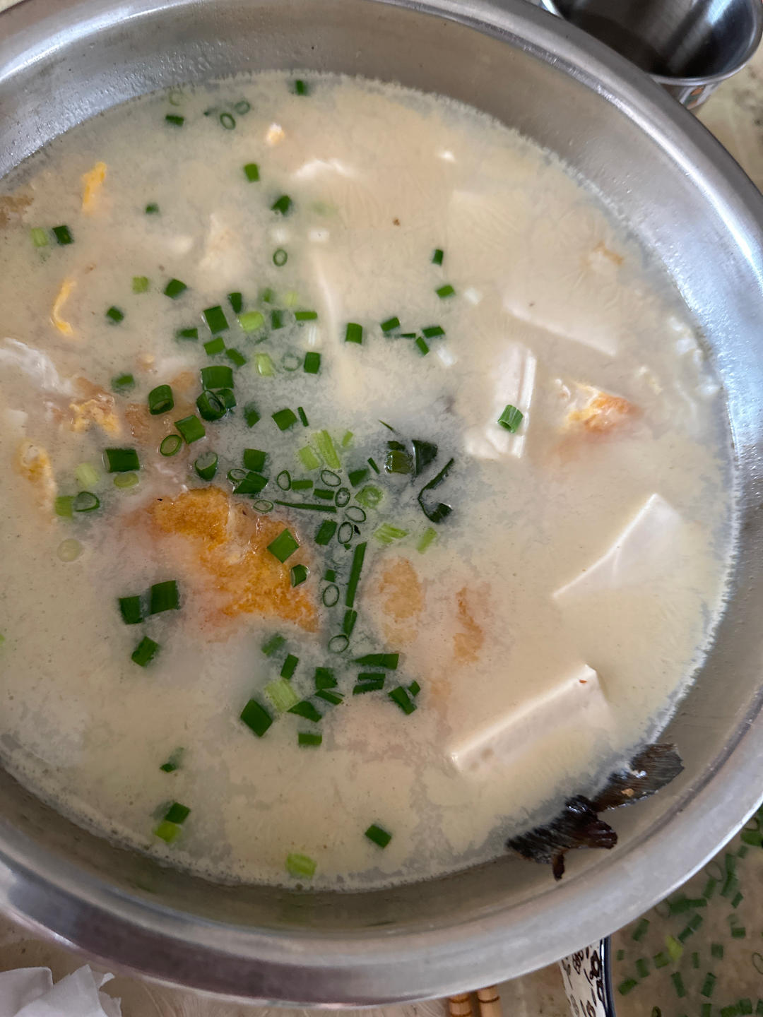 奶白鲫鱼豆腐汤|一条鱼最后的温柔