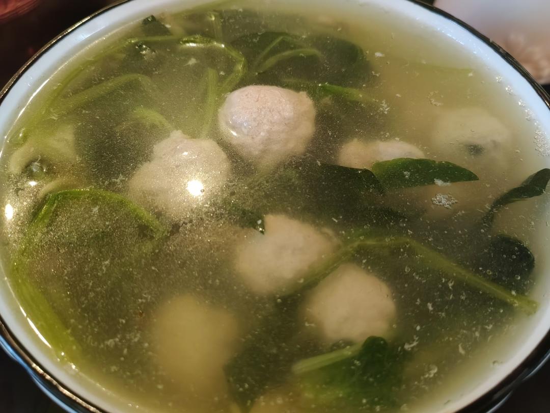 肉丸菠菜汤