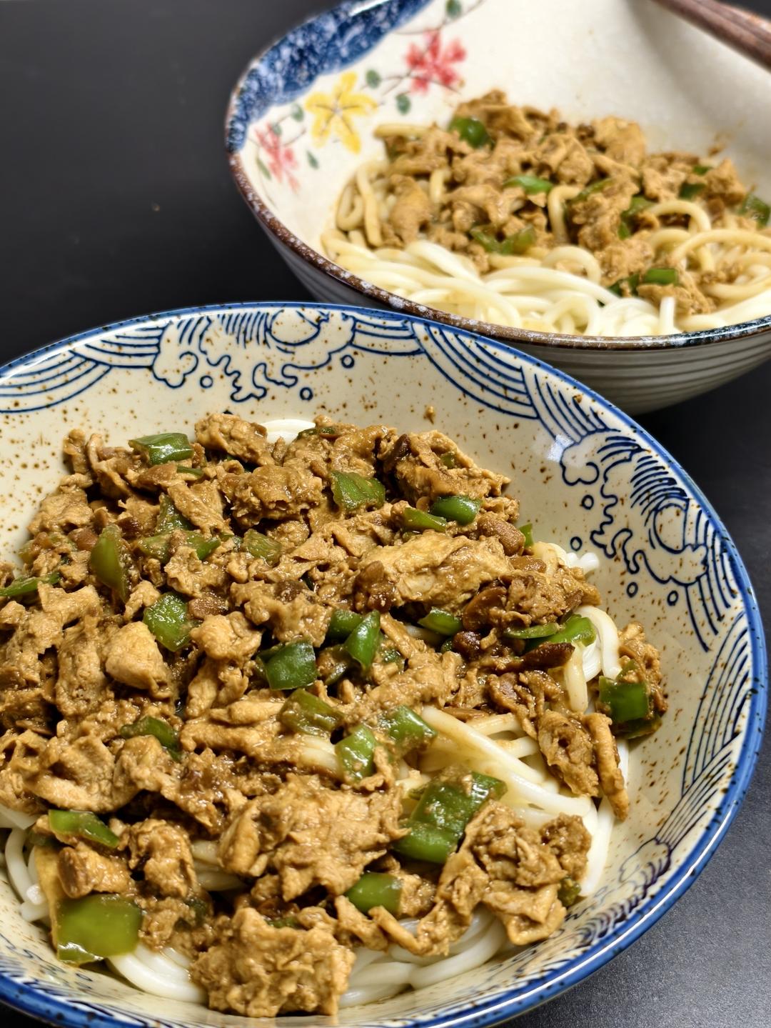 “东北yyds鸡蛋酱”太费米饭了！3步搞定超简单！