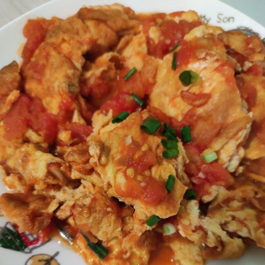 拌饭届数一数二的天花板｜茄汁炸蛋