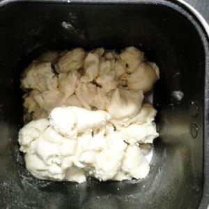 中种冷藏发酵法-松软椰浆面包的做法 步骤2