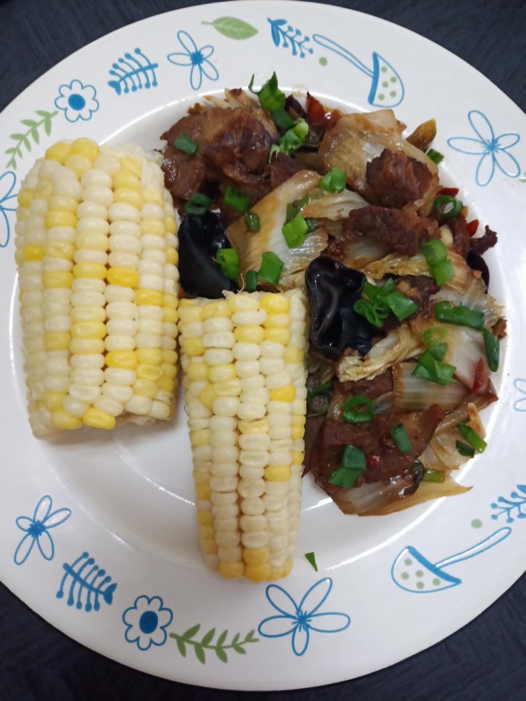孜然圆白菜炒牛肉