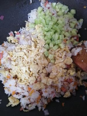 剩米饭做美食～超级炒饭的做法 步骤4
