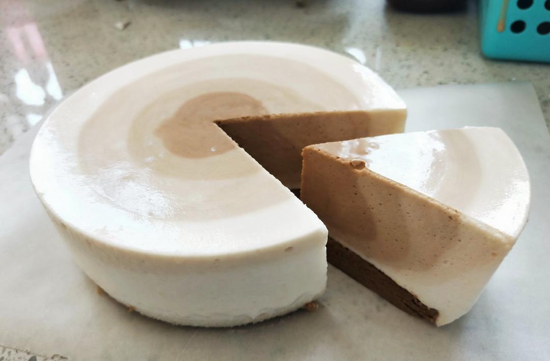 渐变抹茶慕斯蛋糕：我Amanda带着既美又作的抹茶甜点又来了！【曼食慢语】