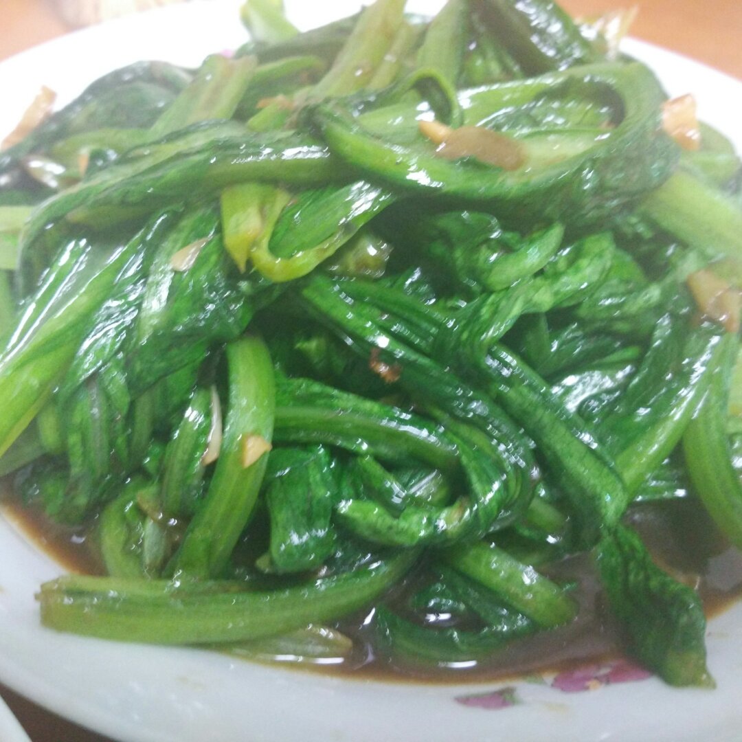 清炒油麦菜