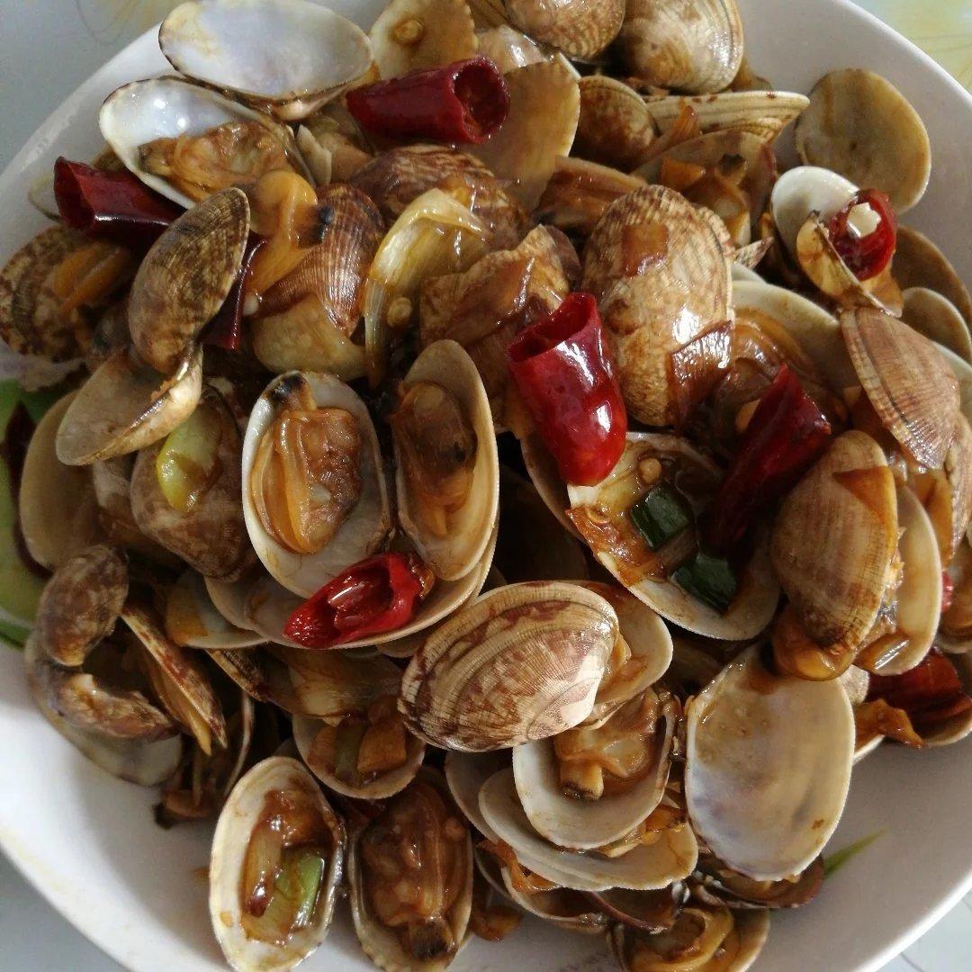 葱炒花蛤