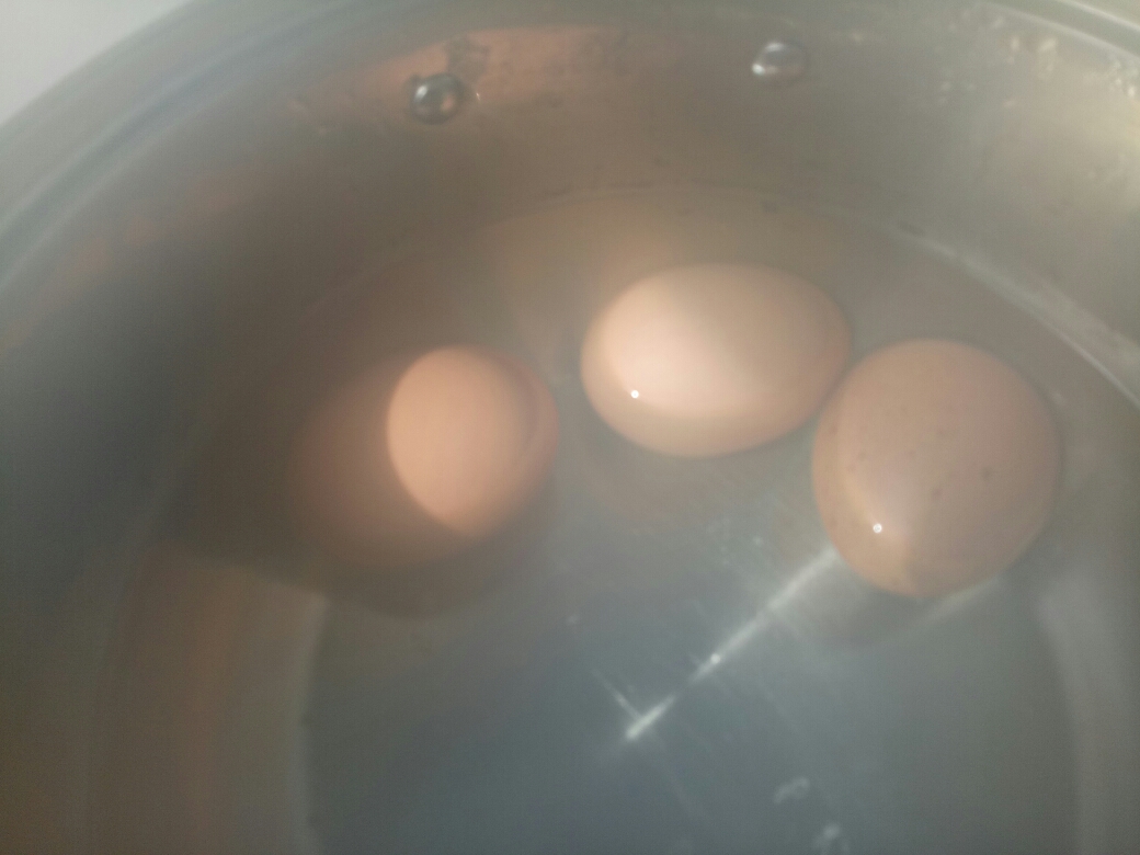 水煮蛋的做法