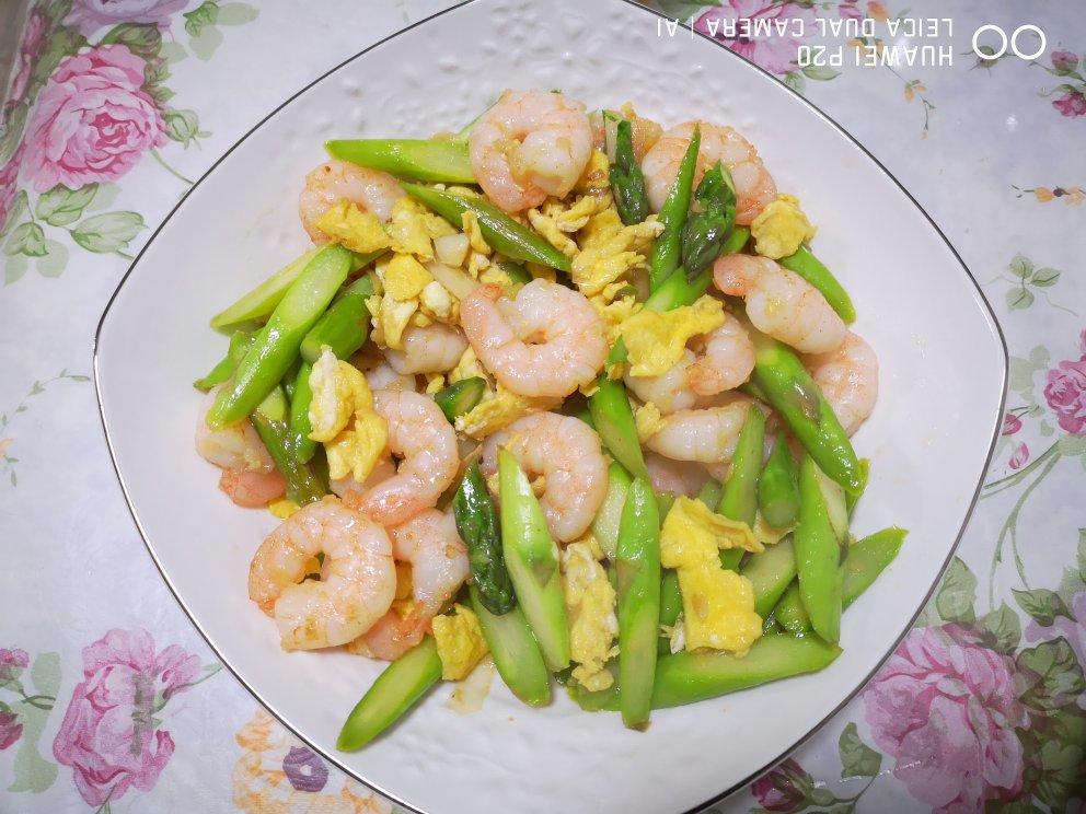 芦笋炒虾仁