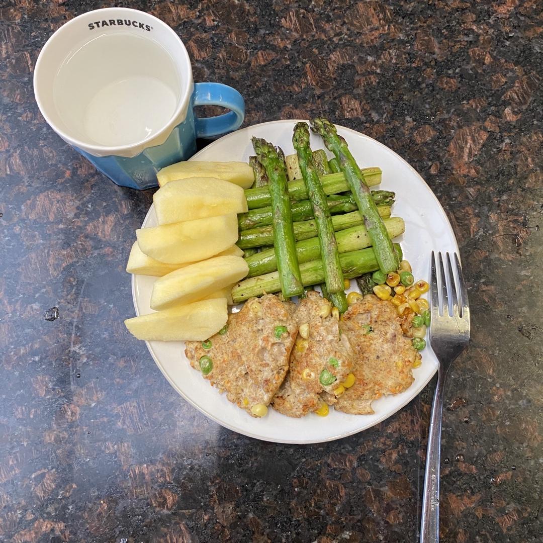 【蔬菜鸡肉饼】