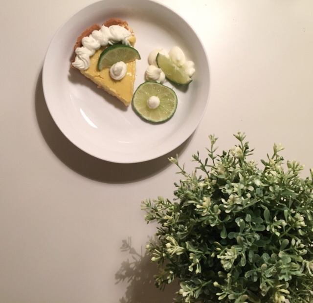 传统青柠派 Key Lime Pie 选用脱底模具