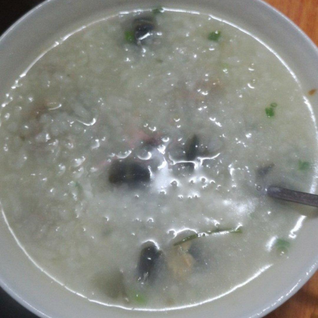 皮蛋瘦肉粥