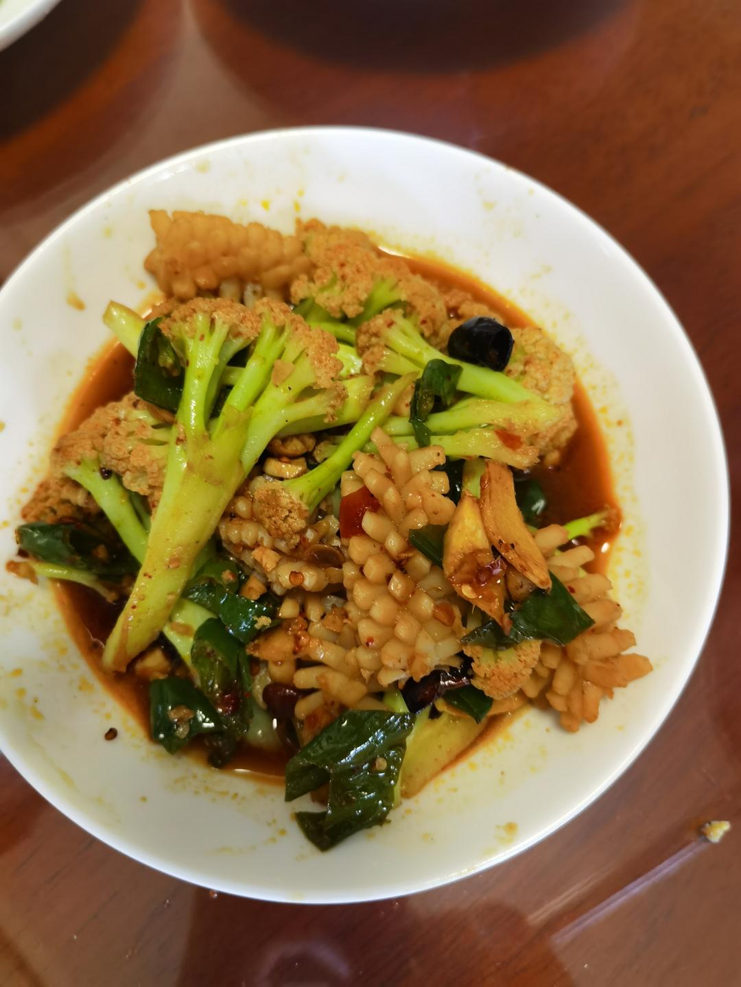 花菜炒鱿鱼
