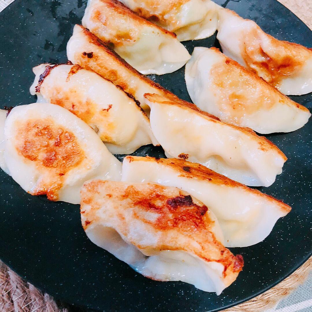 脆底煎饺