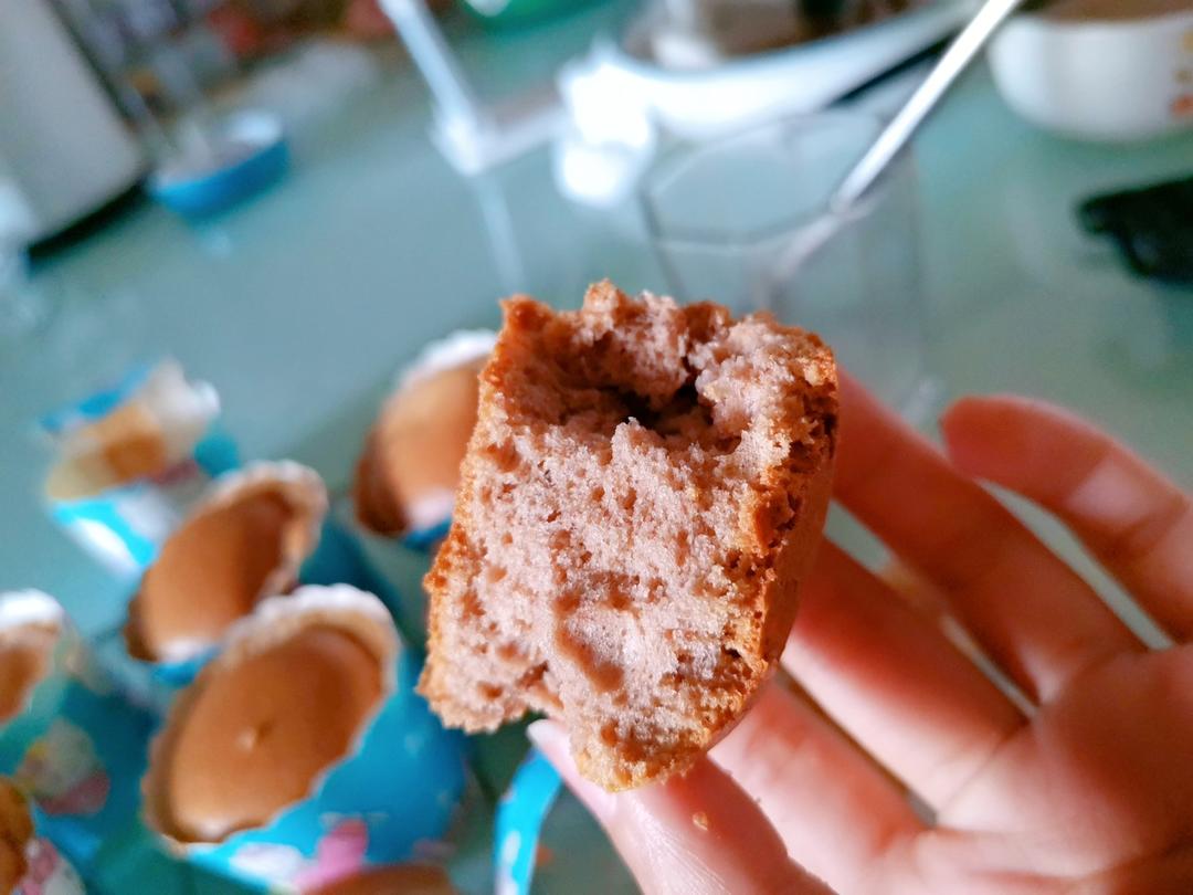 戚风纸杯蛋糕（不开裂、不塌陷）