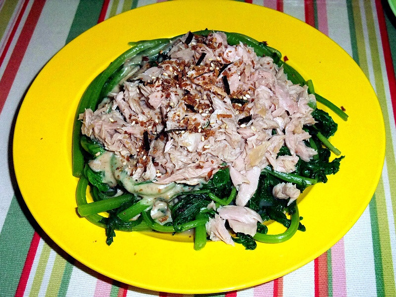 金枪鱼拌茼蒿