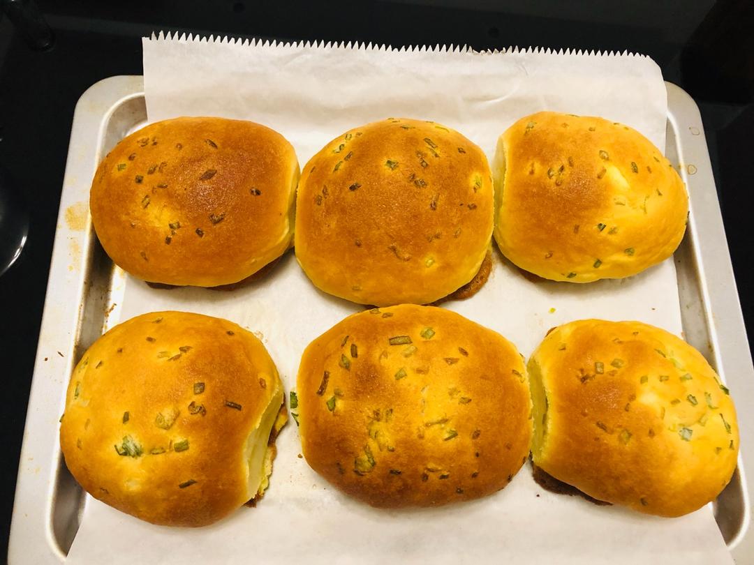 葱香肉松墨西哥面包（波兰种+烫种）
