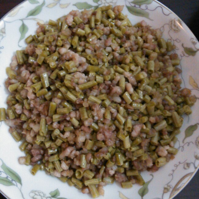 烂肉酸豇豆