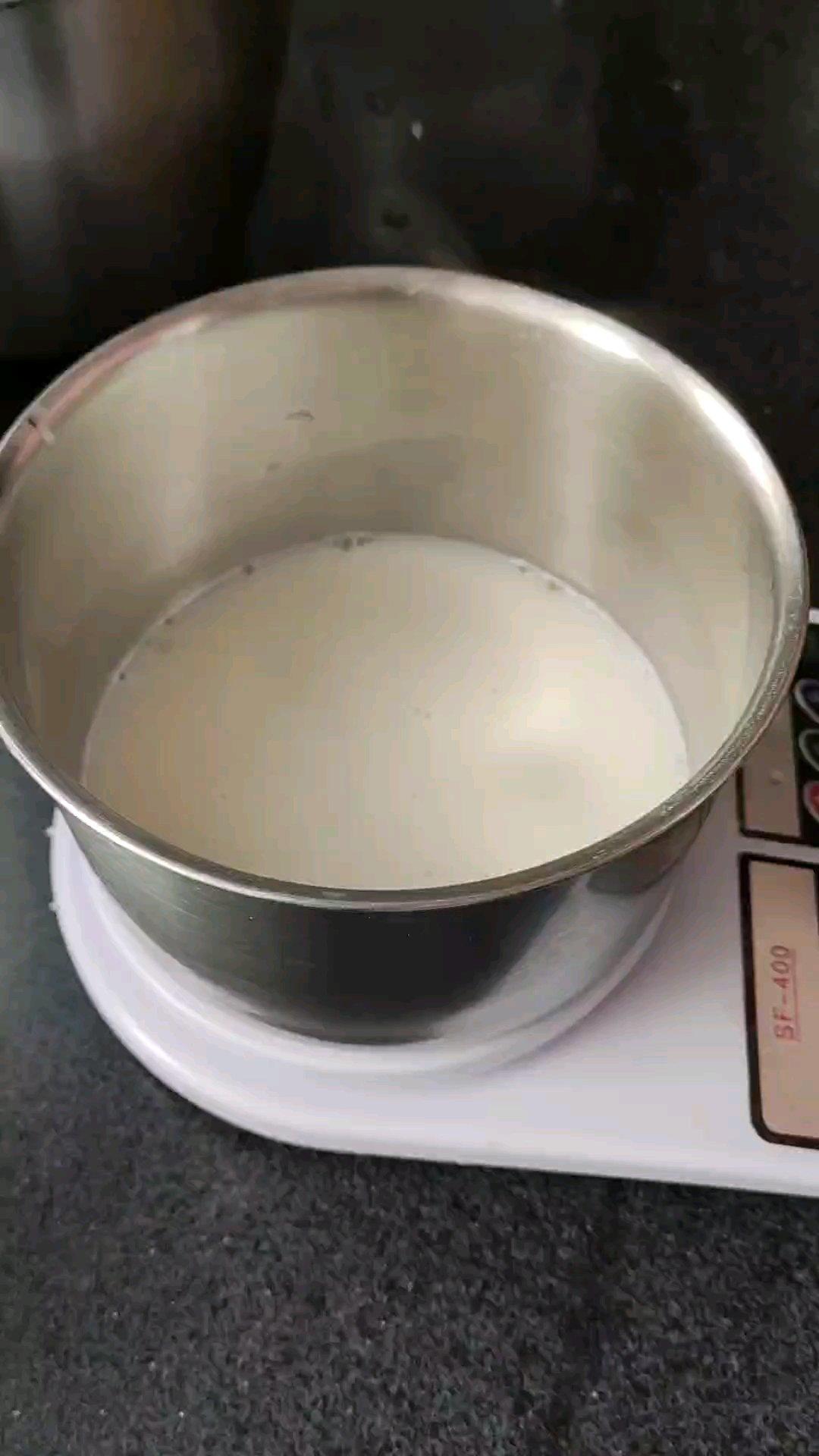 纯奶手撕吐司的做法 步骤1