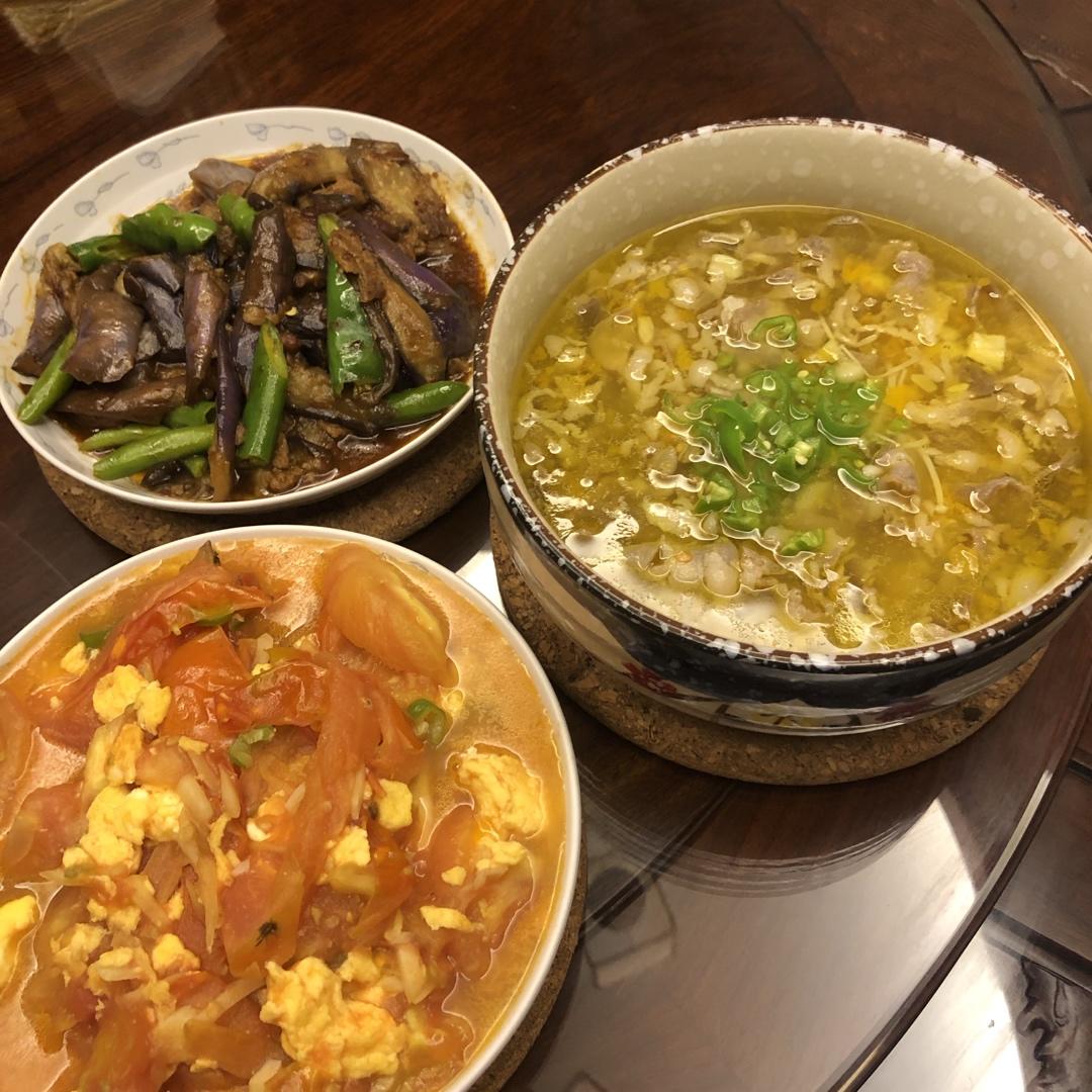 金汤肥牛（千万别放太多黄灯笼酱!!!辣死了!!!!）