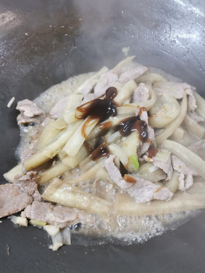 茄子炒肉片的做法 步骤8