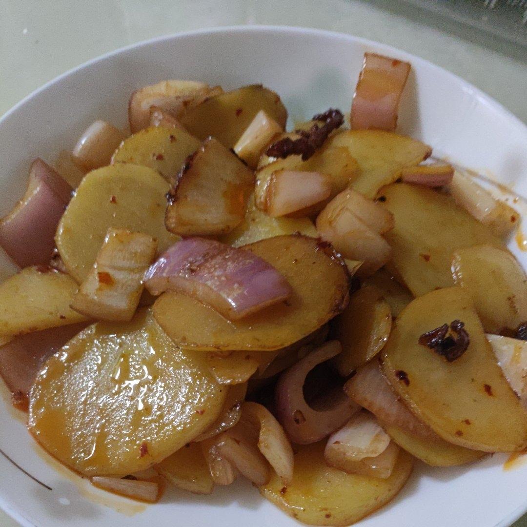 孜然洋葱土豆片
