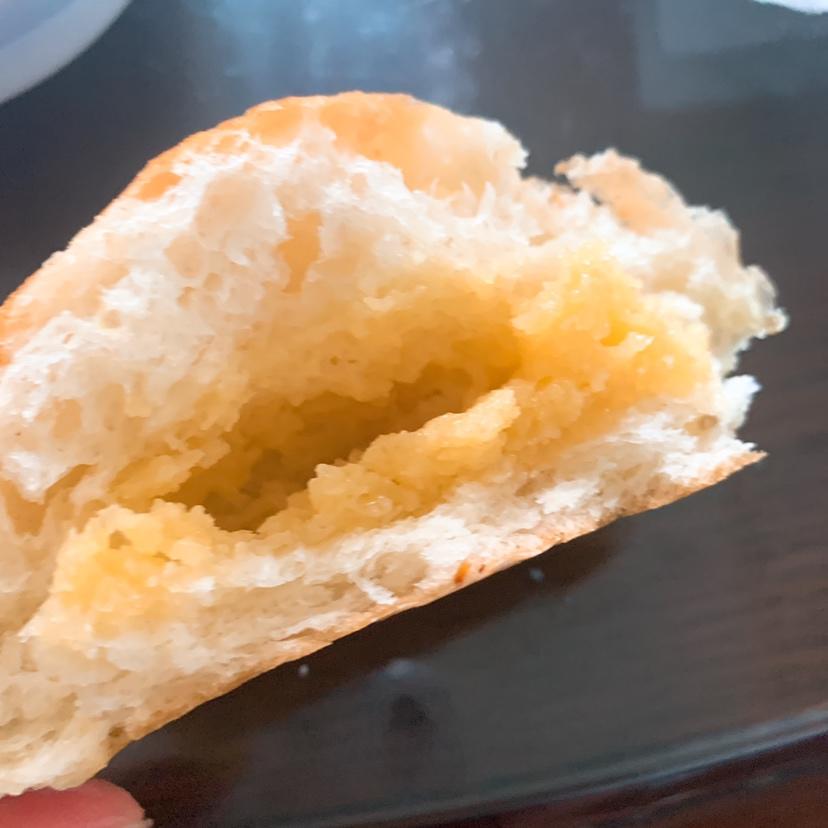 吃一点，没关系！红豆奶酥面包太好吃了吧！