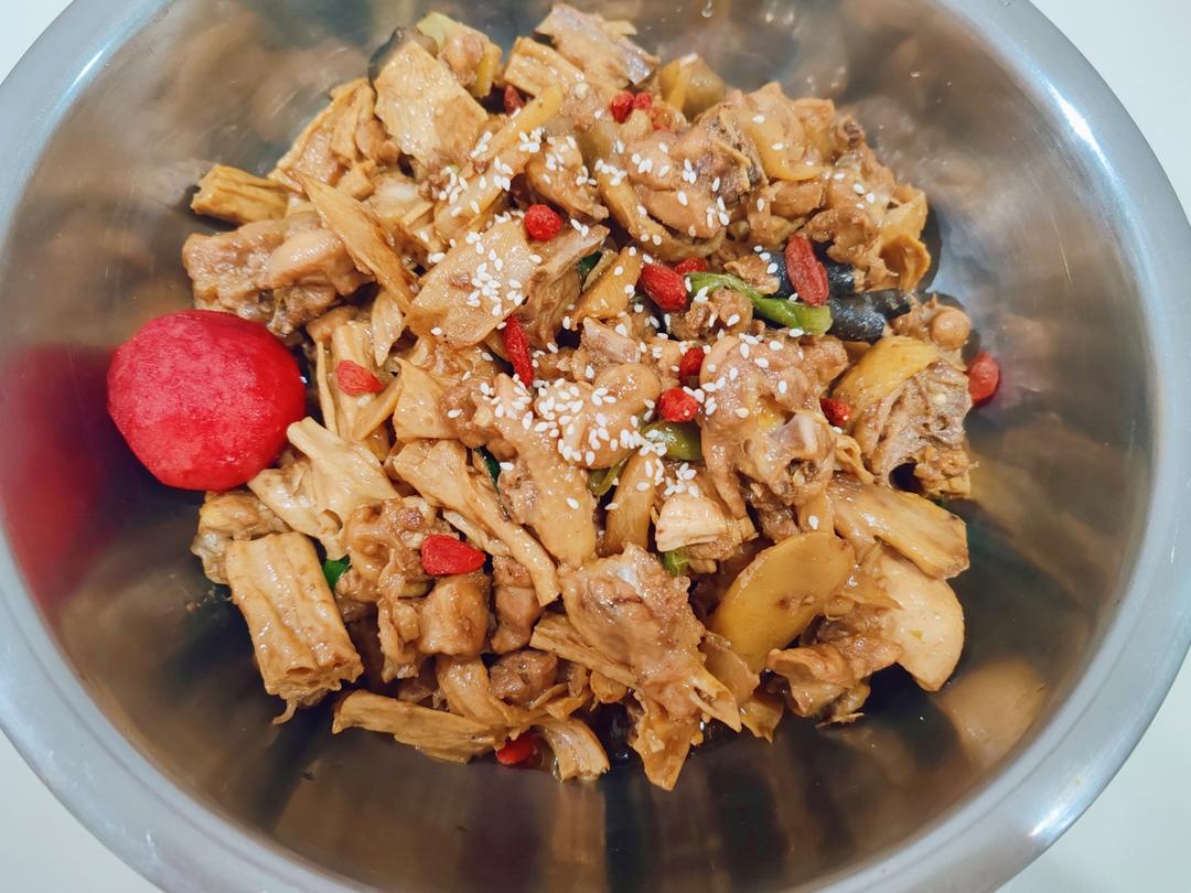 腐竹焖鸡