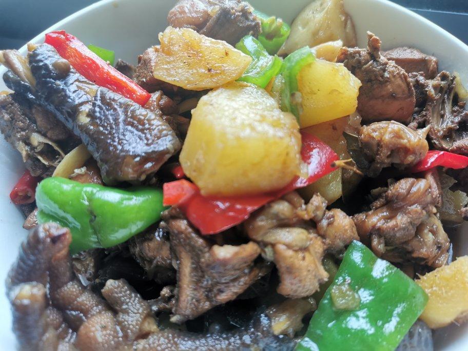 新疆特色大盘鸡（附加皮带面做法）