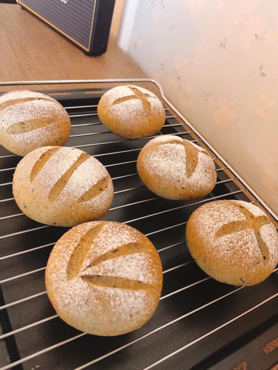 黑芝麻全麦餐包 100%纯全麦