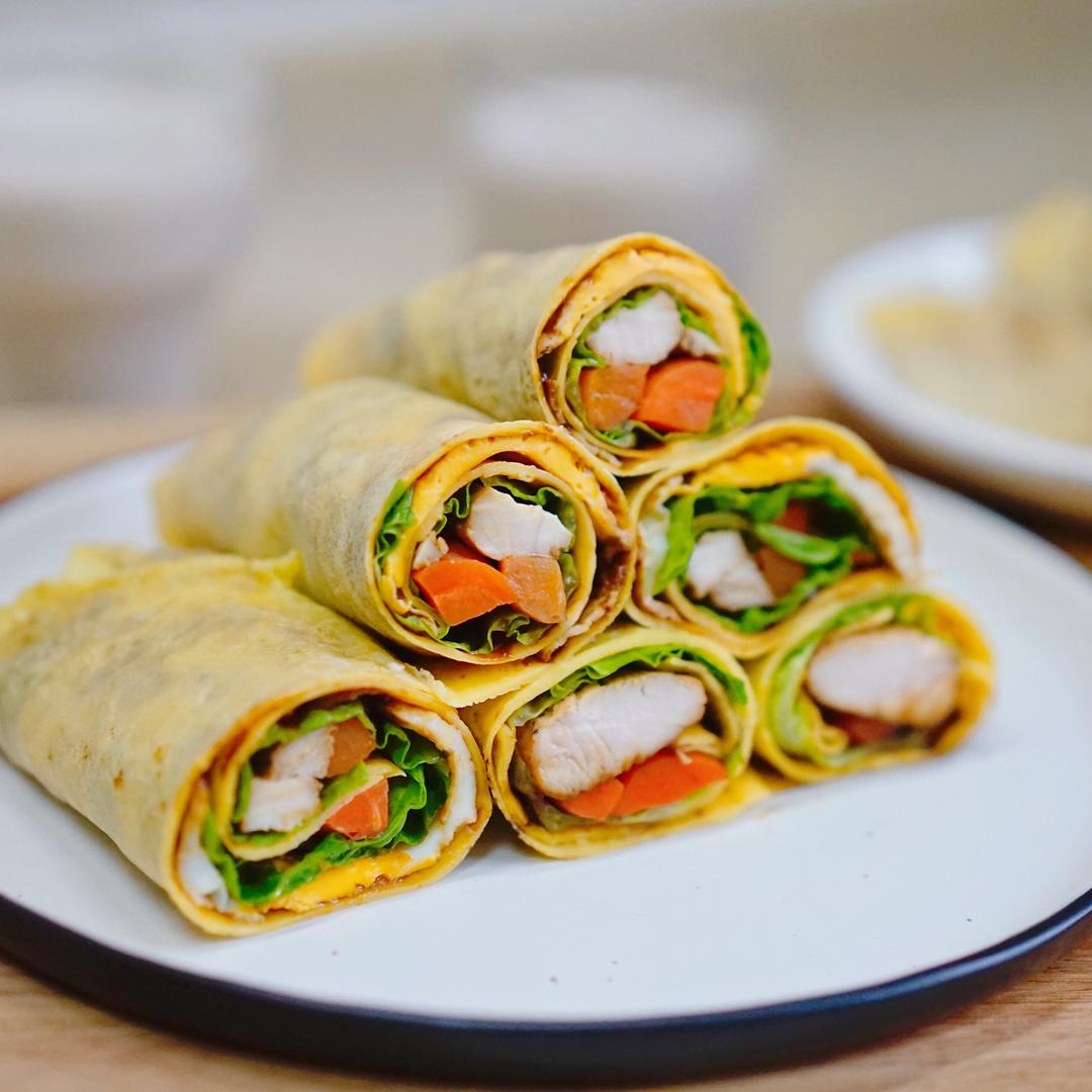 早餐-鸡蛋卷饼的做法