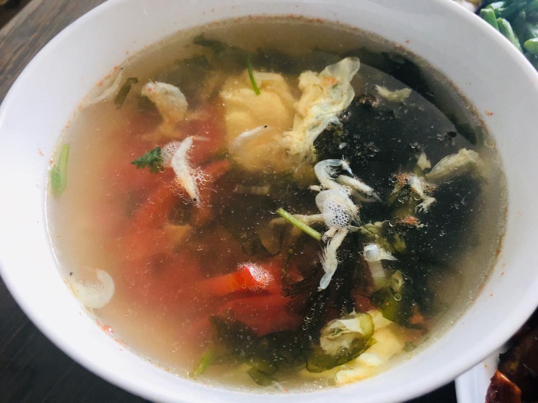 番茄紫菜鸡蛋汤