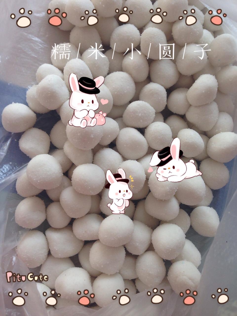 如何快速搓小汤圆且汤圆堆放在一起相互之间不粘连？