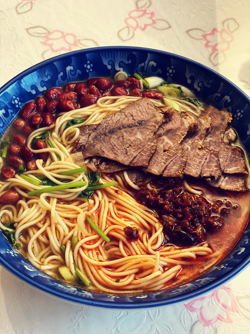 红烧牛肉面