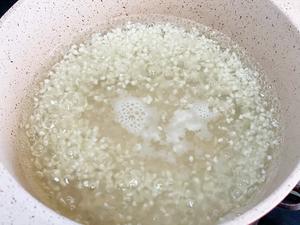 鲜虾粒粒面丸子（宝宝辅食食谱）的做法 步骤3