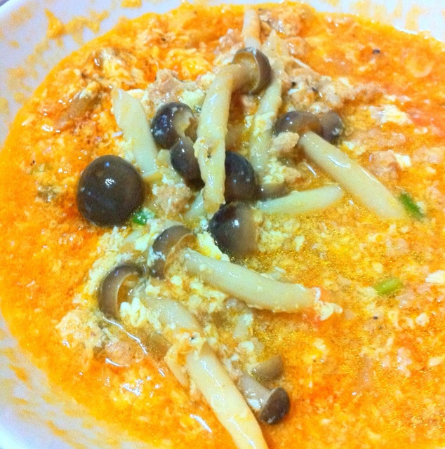 蟹味菇滑蛋