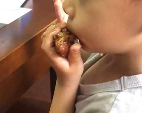 悦侬的上班午食