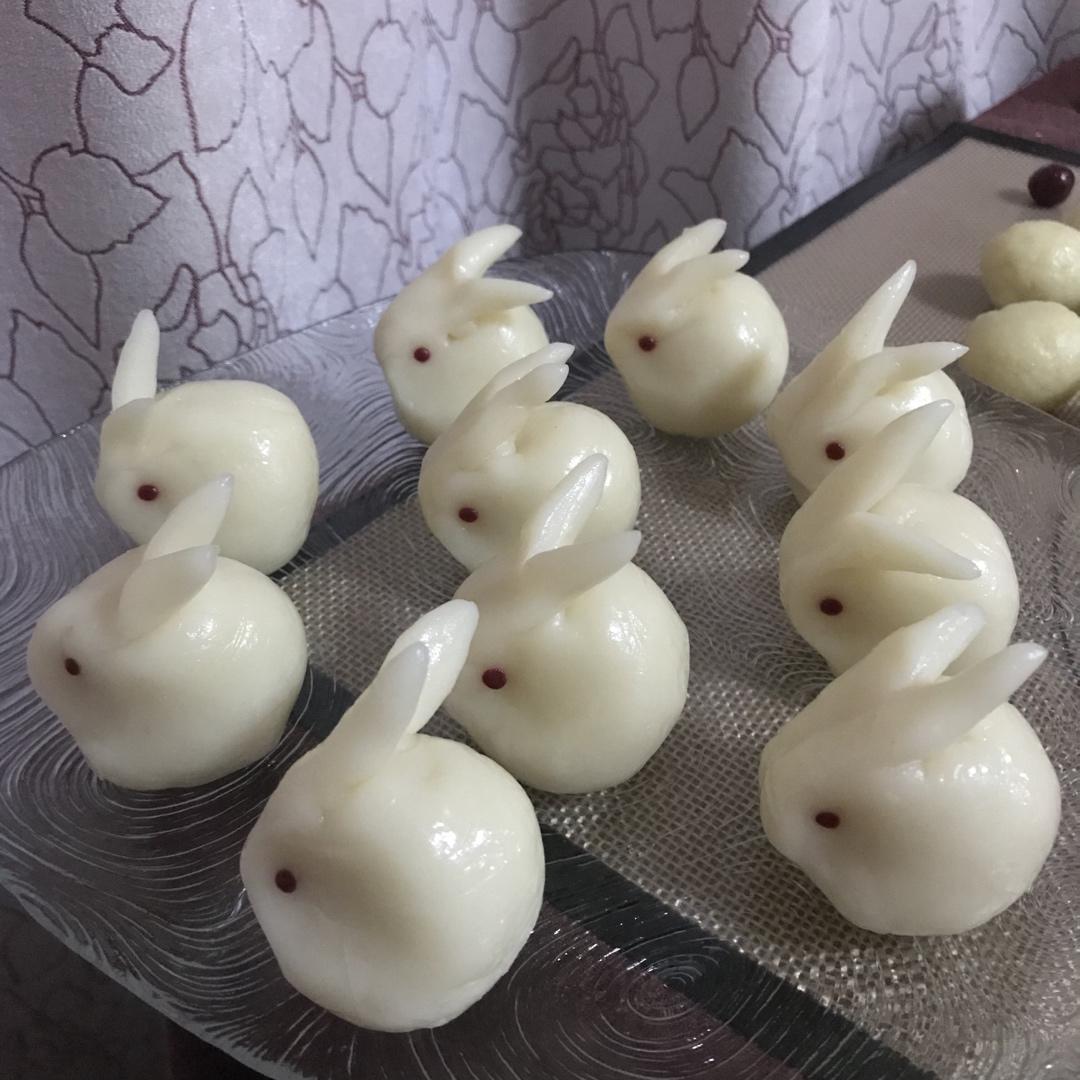 【冰皮玉兔】举头望明月，低头吃玉兔！