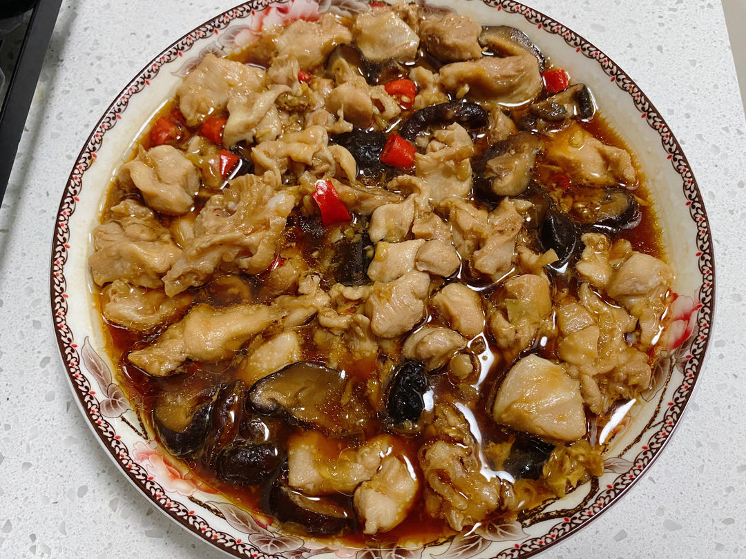 香菇蒸鸡腿