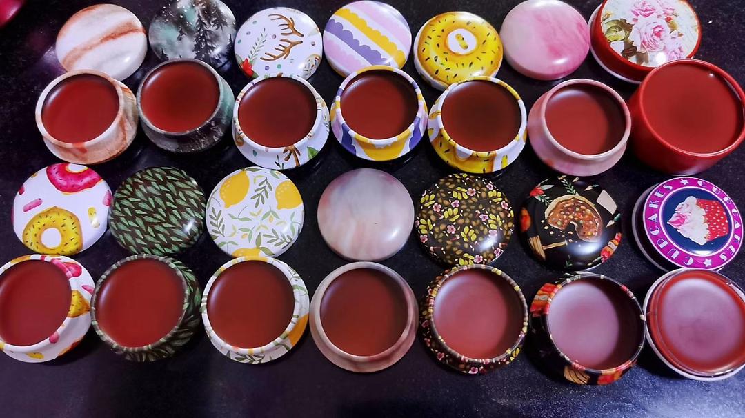 今夏风靡我盆友圈的紫草膏