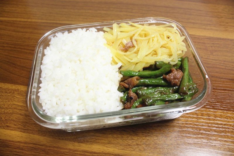 五花肉焖豆角