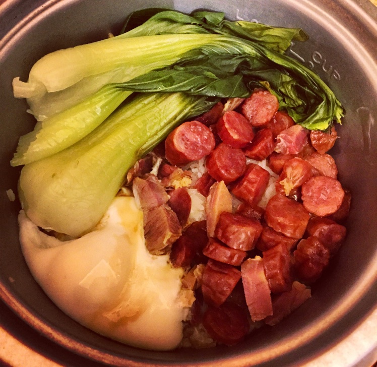 香肠煲仔饭