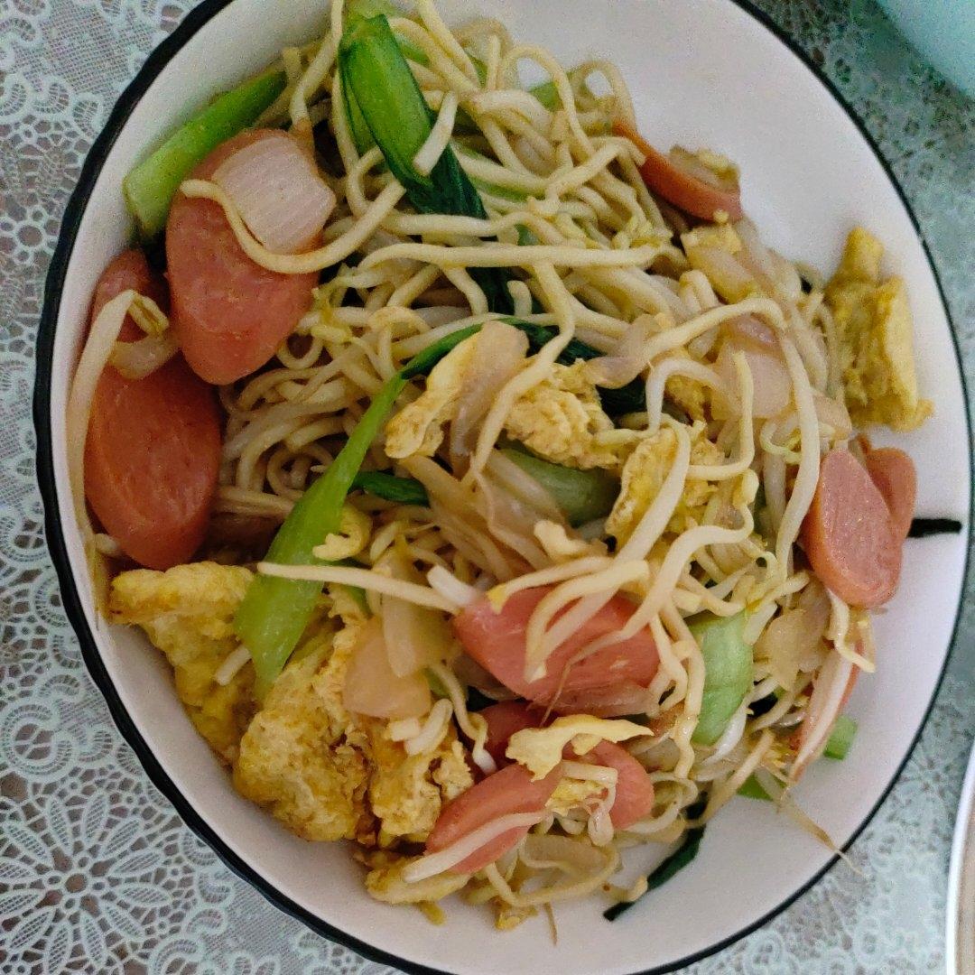 🍜最简单最好吃的家常炒面