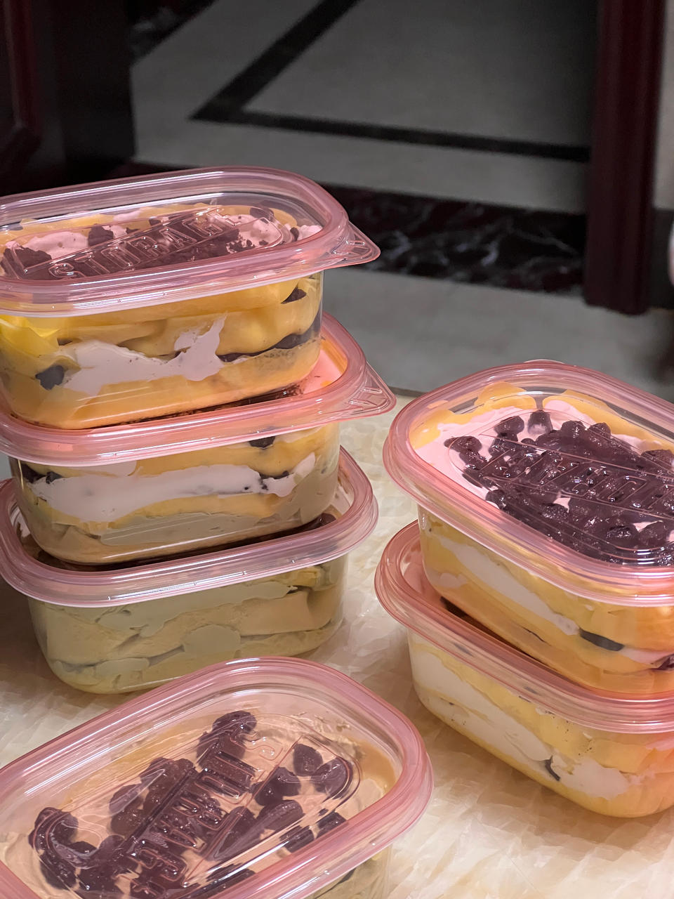 《Tinrry下午茶》教你做芒果班戟和芒果千层饼