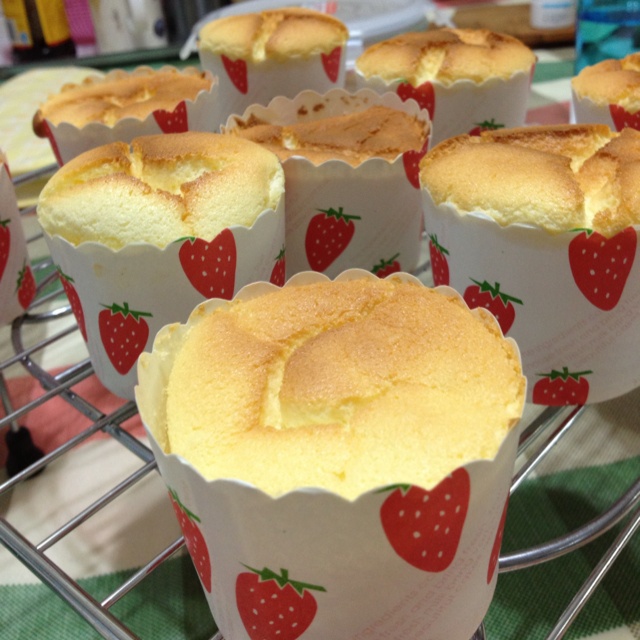 柠檬戚风小蛋糕