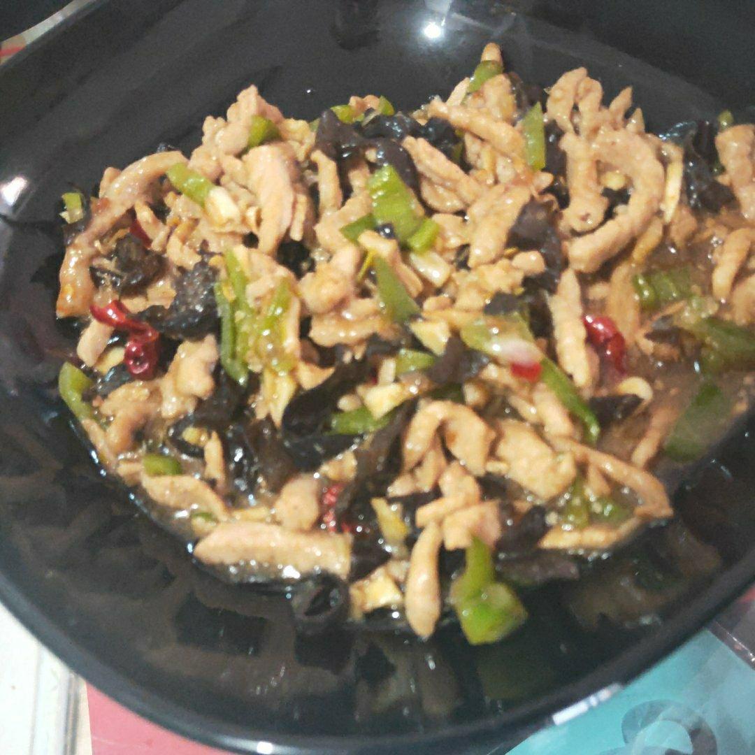 厨师长教你：“鱼香肉丝”的老式做法，味道很赞先收藏了