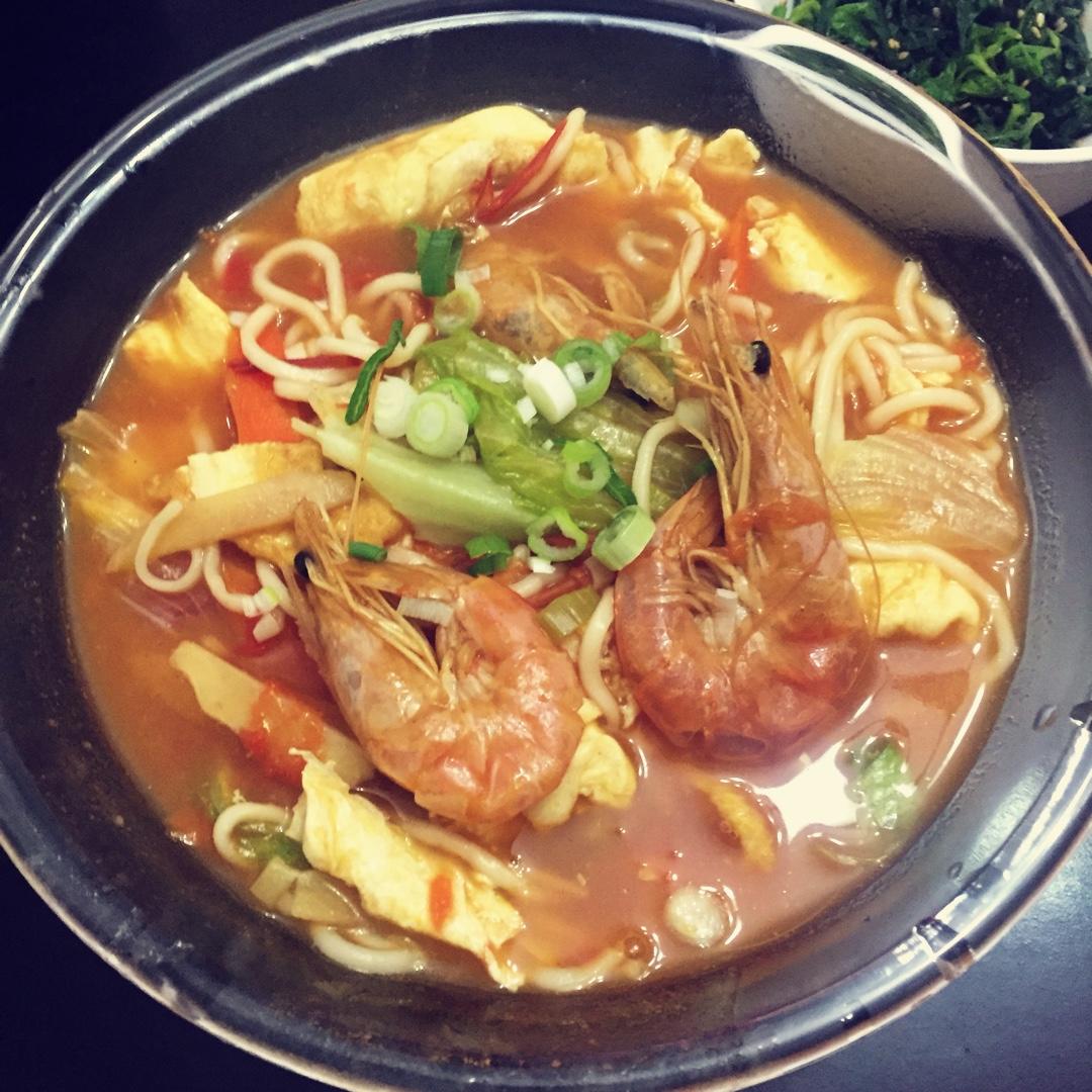 番茄鸡蛋虾仁面