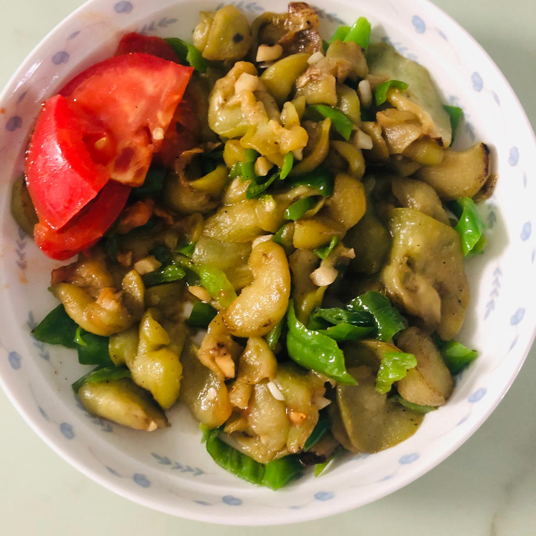 儿时的土菜：辣椒炒茄子