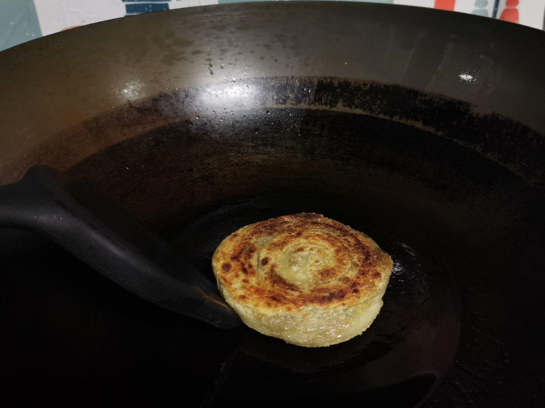 软香韭菜大饼