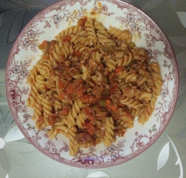超级美味正宗的意大利番茄肉酱面